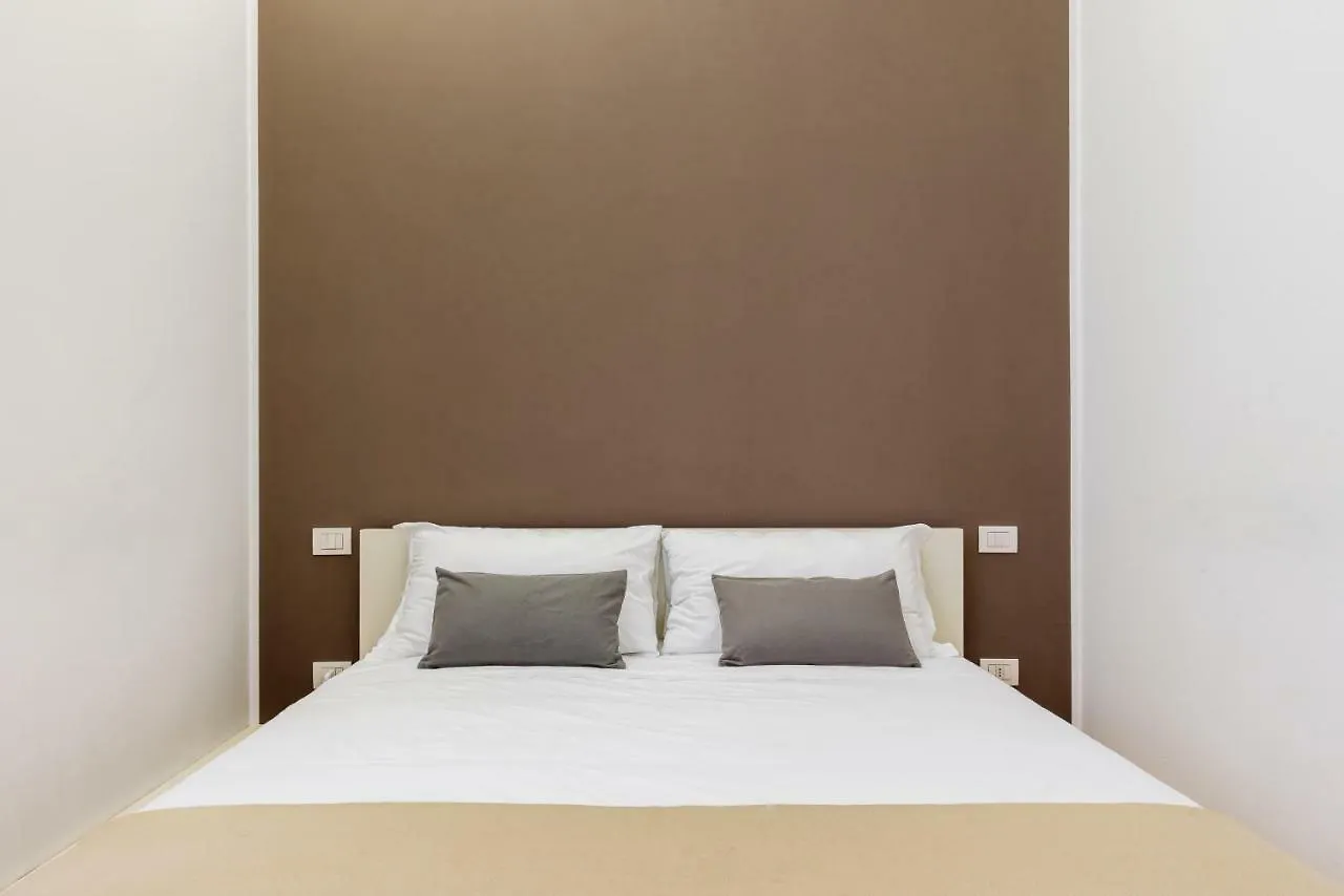 Altido 1-Bed Flat Near Formentano Park Lejlighed Milano